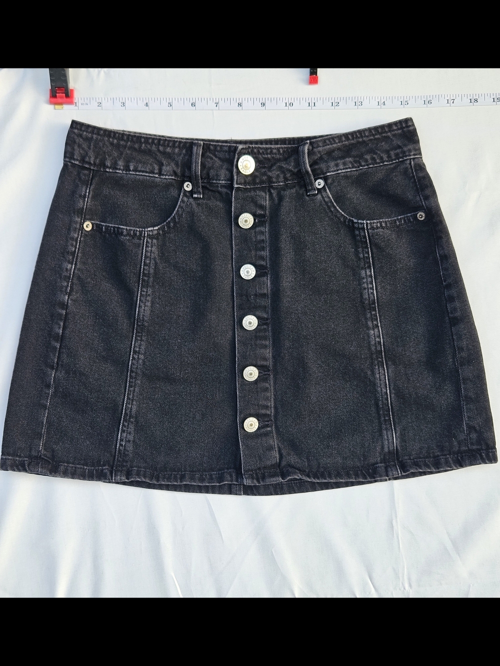 Anerican Eagle Denim Skirt Black Button-Front Denim Skirt - 6